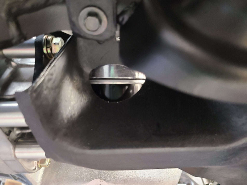 Load image into Gallery viewer, U.P.G Skyline GTR oil filter relocation kit with Greddy oil cooler adapter