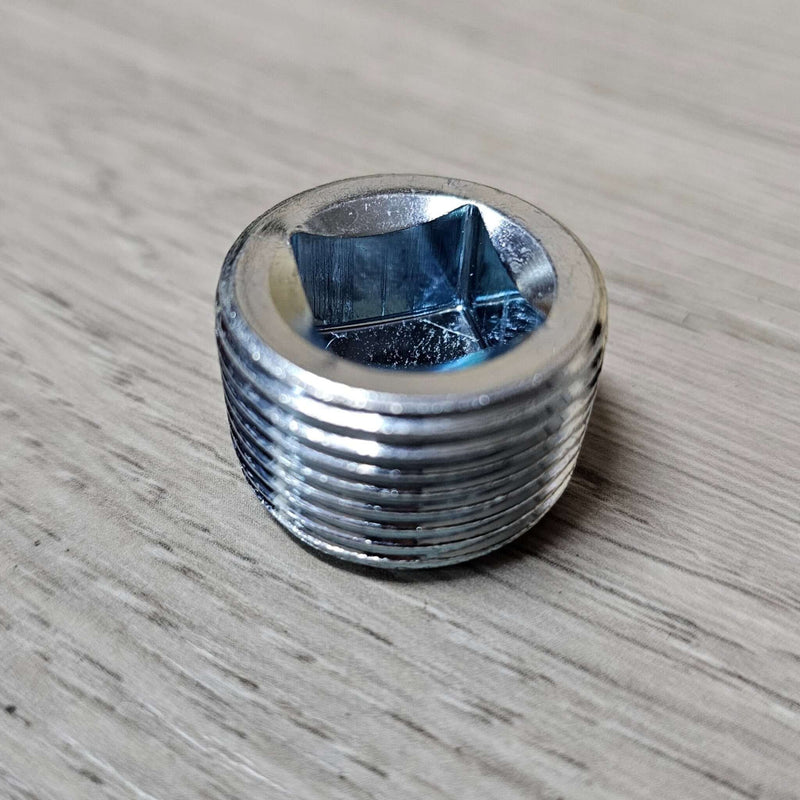 Load image into Gallery viewer, Nissan R200 Differential Fill Plug - NizmoPartsPlug