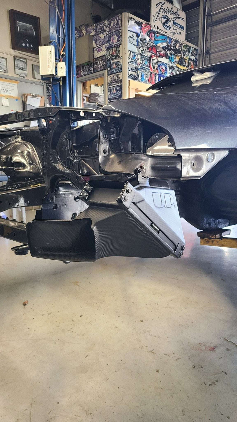 Load image into Gallery viewer, U.P.G R32 GTR oil cooler with carbon ducting -cooler/duct combo-