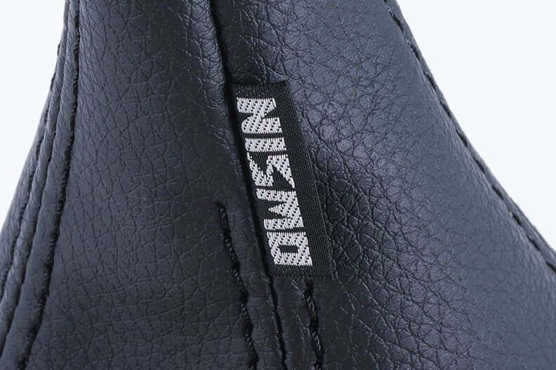 Load image into Gallery viewer, 40th Anniversary NISMO Special R32 GTR Shift Boot & Hand Brake Boot Set - NizmoPartsPlug