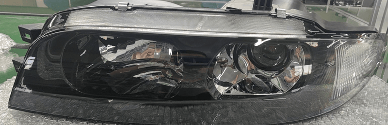 Load image into Gallery viewer, SPDZ1 Nissan R33 Series 1 GTR Style Type OE Replacement Headlights