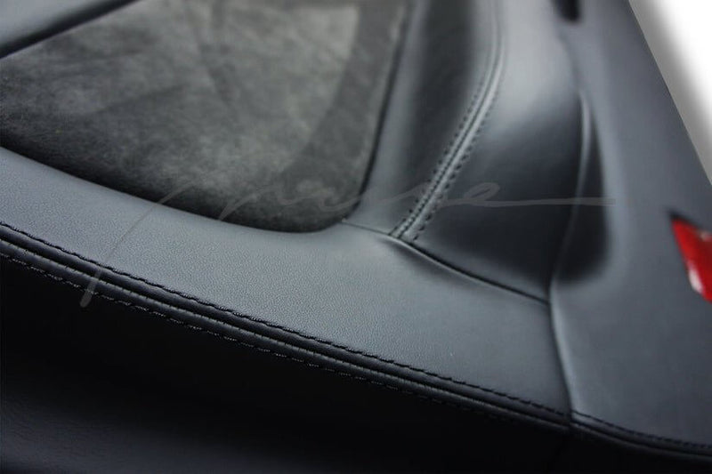 Cargue la imagen en el visor de la galería, Muse Japan Nissan Skyline R34 GTR Full Leather Door Cards W/ Alcantara Inserts - NizmoPartsPlug