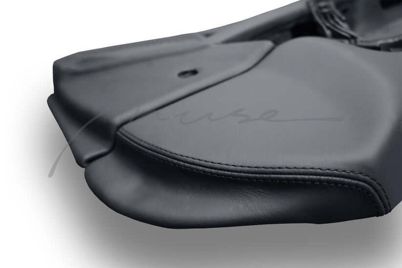 Cargue la imagen en el visor de la galería, Muse Japan Nissan Skyline R34 GTR Full Leather Door Cards W/ Alcantara Inserts - NizmoPartsPlug