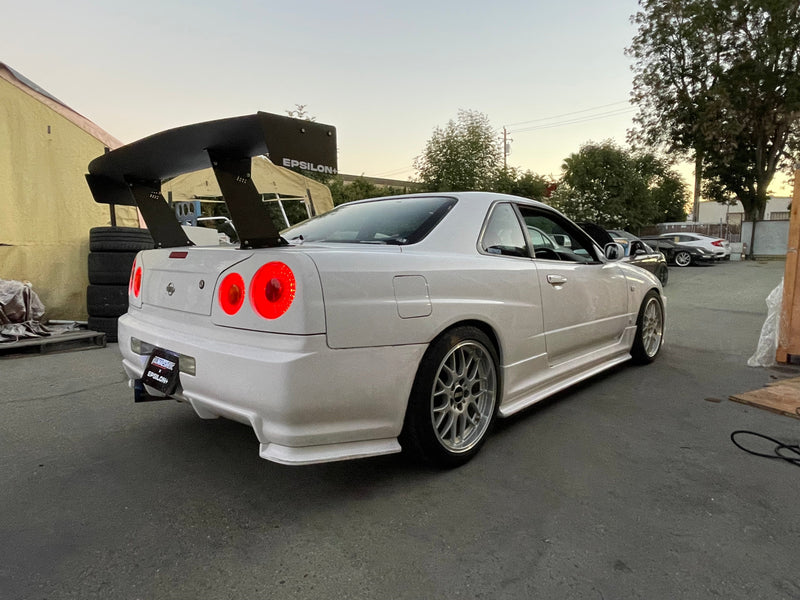 Cargue la imagen en el visor de la galería, GT Wing – Nissan R34 Coupe (1999-2002)