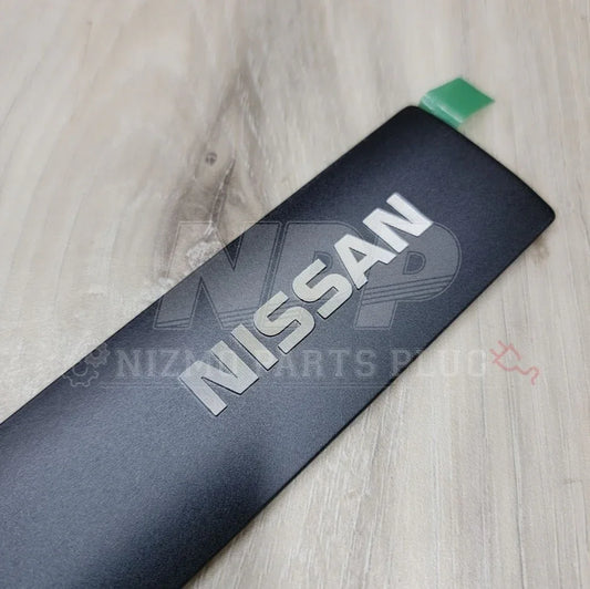 Nissan R34 Skyline GT-R Rocker Cover Center Ornament