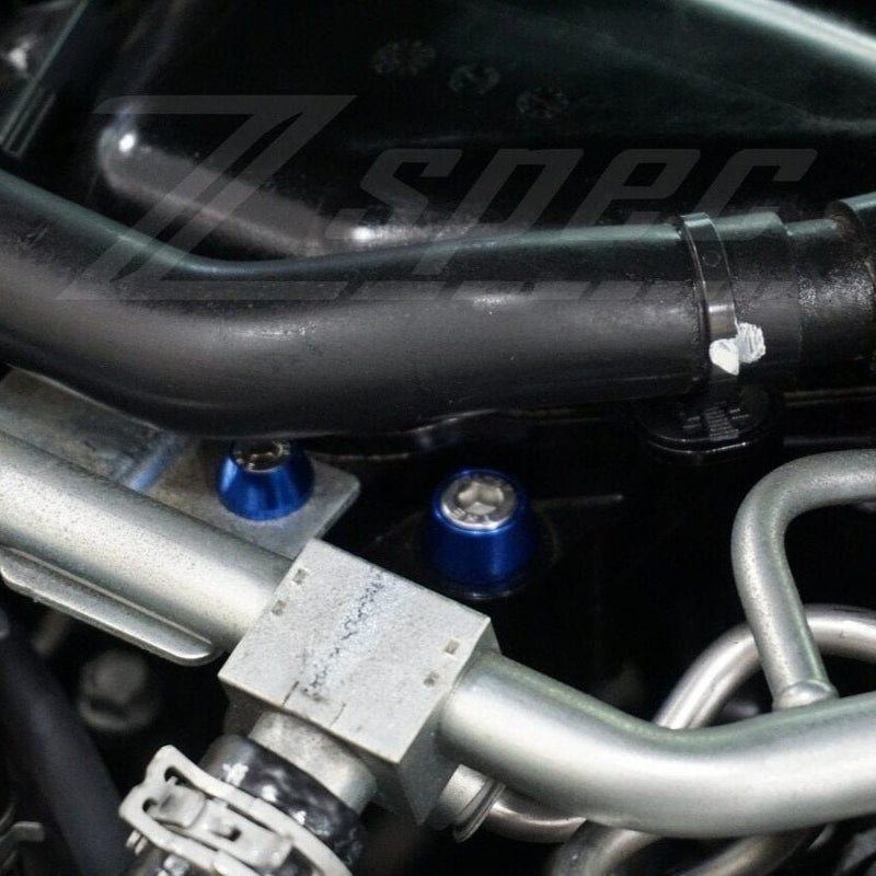 Cargue la imagen en el visor de la galería, Blue ZSPEC fastener kit installed in an '17-'20 Infiniti Q50/Q60 engine bay.