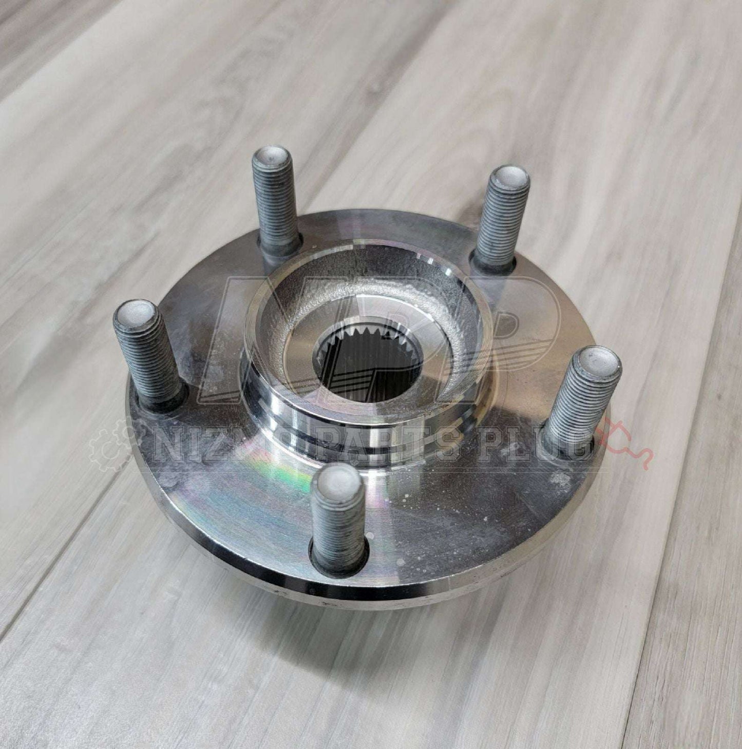 Nissan R32 Skyline GTST Front Wheel Hub Assembly