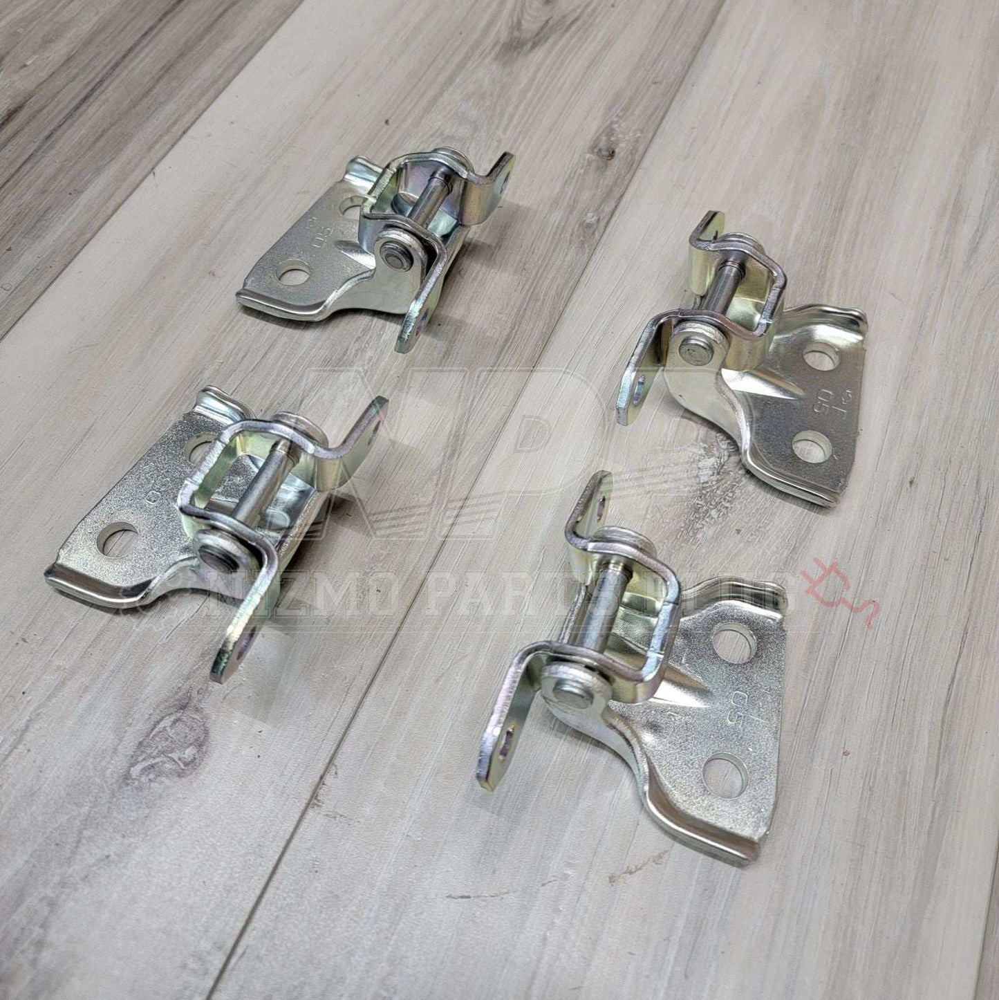 Nissan R32 Skyline Sedan Rear Door Hinge Set