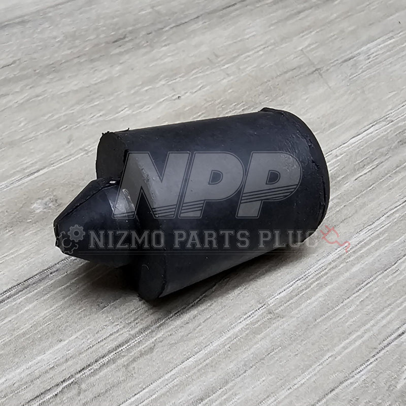Load image into Gallery viewer, Nissan R34 Skyline Sedan Trunk Lid Hatch Rear Bumper Rubber - NizmoPartsPlug