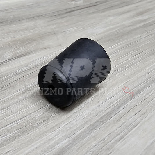 Nissan R34 Skyline Sedan Trunk Lid Hatch Rear Bumper Rubber - NizmoPartsPlug