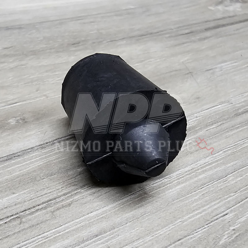Load image into Gallery viewer, Nissan R34 Skyline Sedan Trunk Lid Hatch Rear Bumper Rubber - NizmoPartsPlug