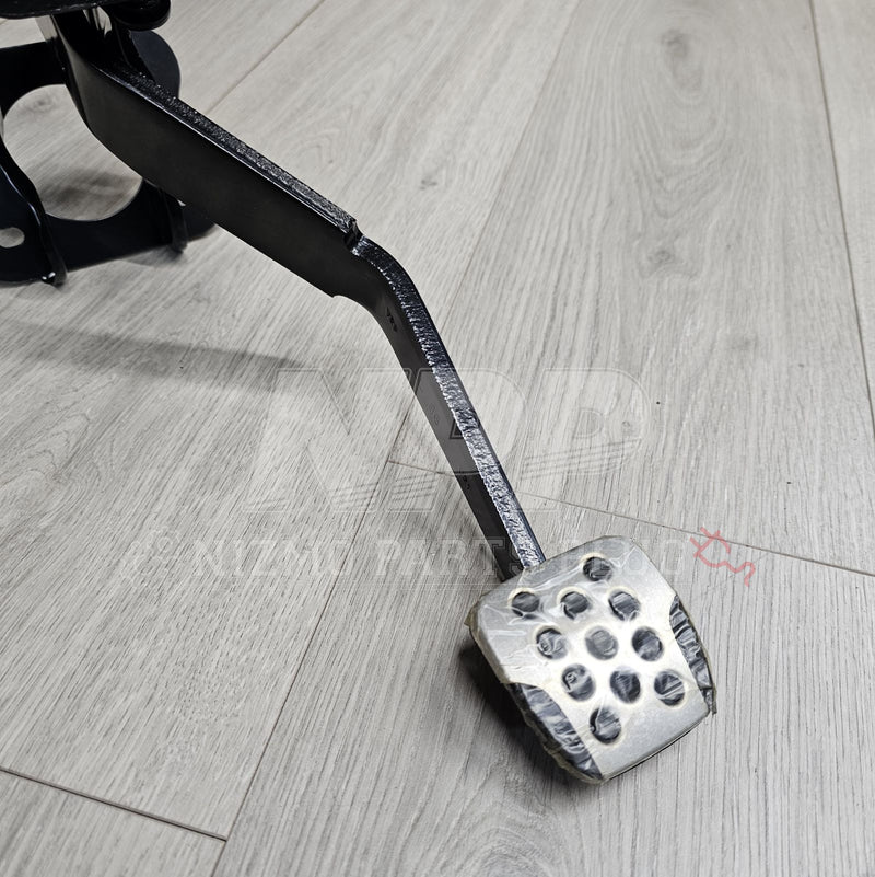 Load image into Gallery viewer, Nissan R34 Skyline GT-R Brake Pedal Assembly - NizmoPartsPlug