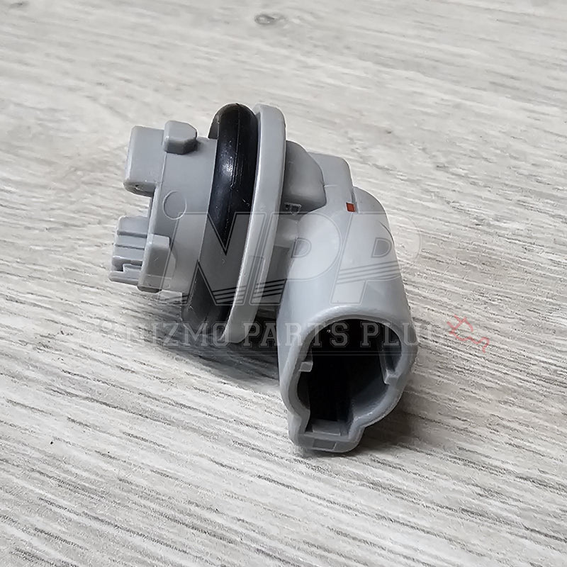 Load image into Gallery viewer, R33/34 Skyline GT/GTR Winker Lamp Socket (4 Pin Lock) - NizmoPartsPlug