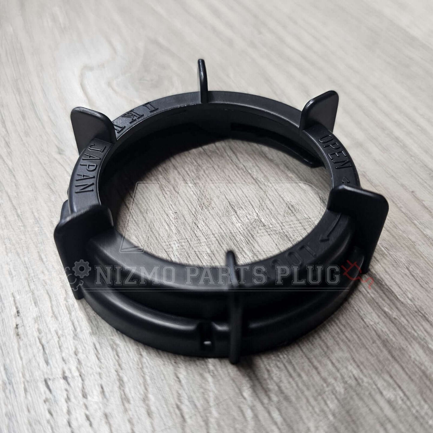 Nissan R32 Skyline Headlight Outer Cover Locking Cap (N1 Type) - NizmoPartsPlug