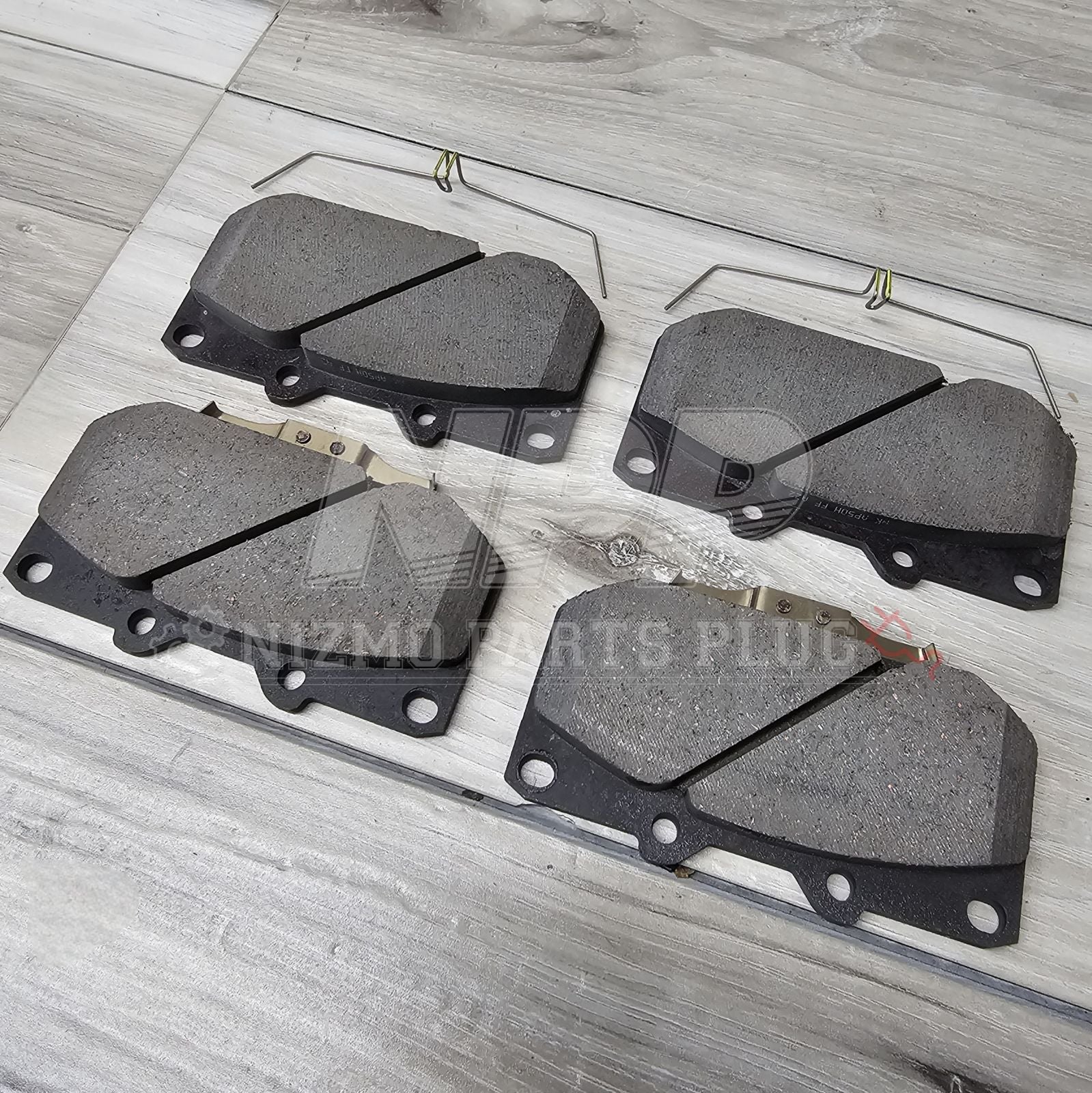 Nissan R32 Skyline GTR Front Brake Pad Set - NizmoPartsPlug