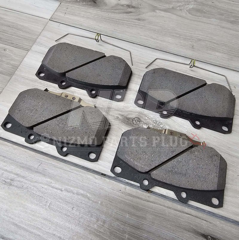 Load image into Gallery viewer, Nissan R32 Skyline GTR Front Brake Pad Set - NizmoPartsPlug
