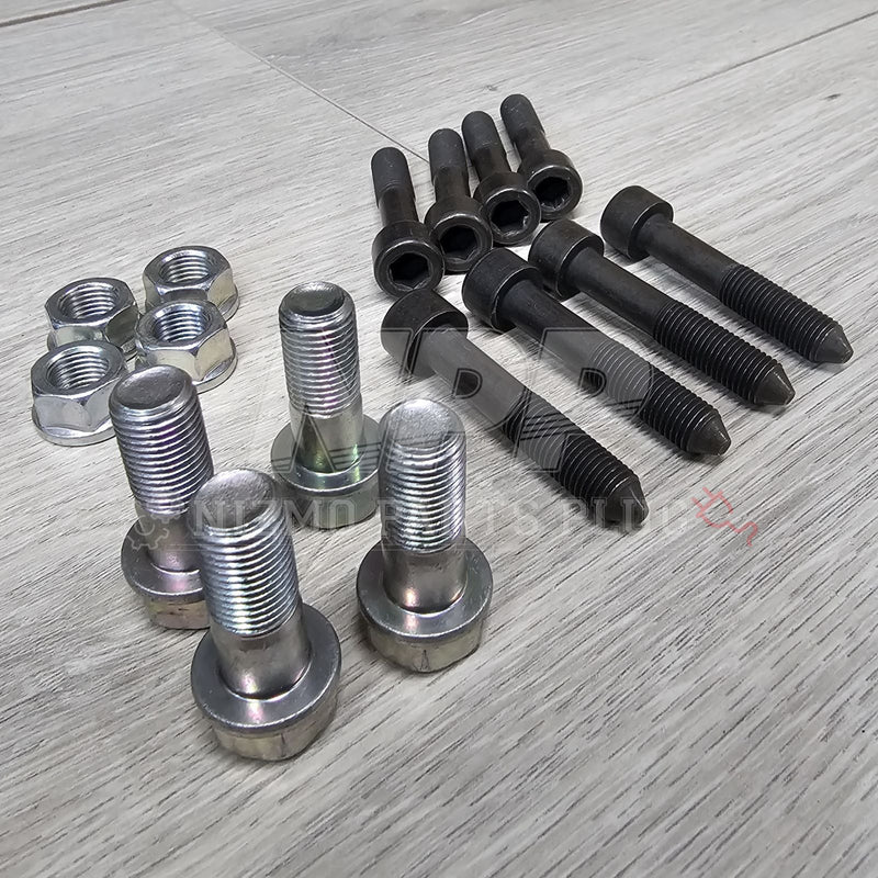 Load image into Gallery viewer, R32/33/34 Skyline GTR Rear Propeller Shaft Bolt Kit - NizmoPartsPlug