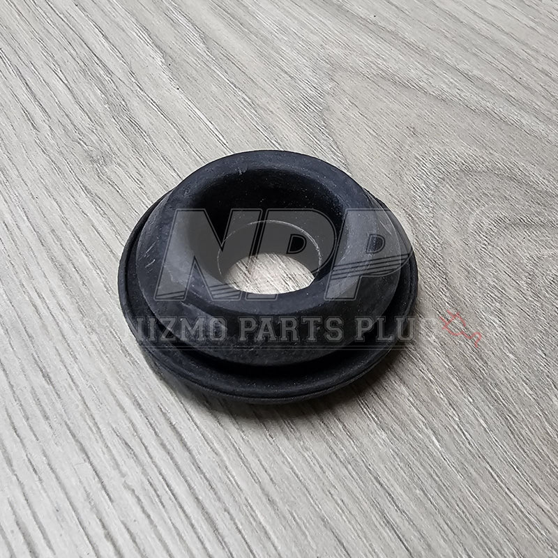 Load image into Gallery viewer, Nissan R33/34 Skyline A/C Line Firewall Grommet - NizmoPartsPlug