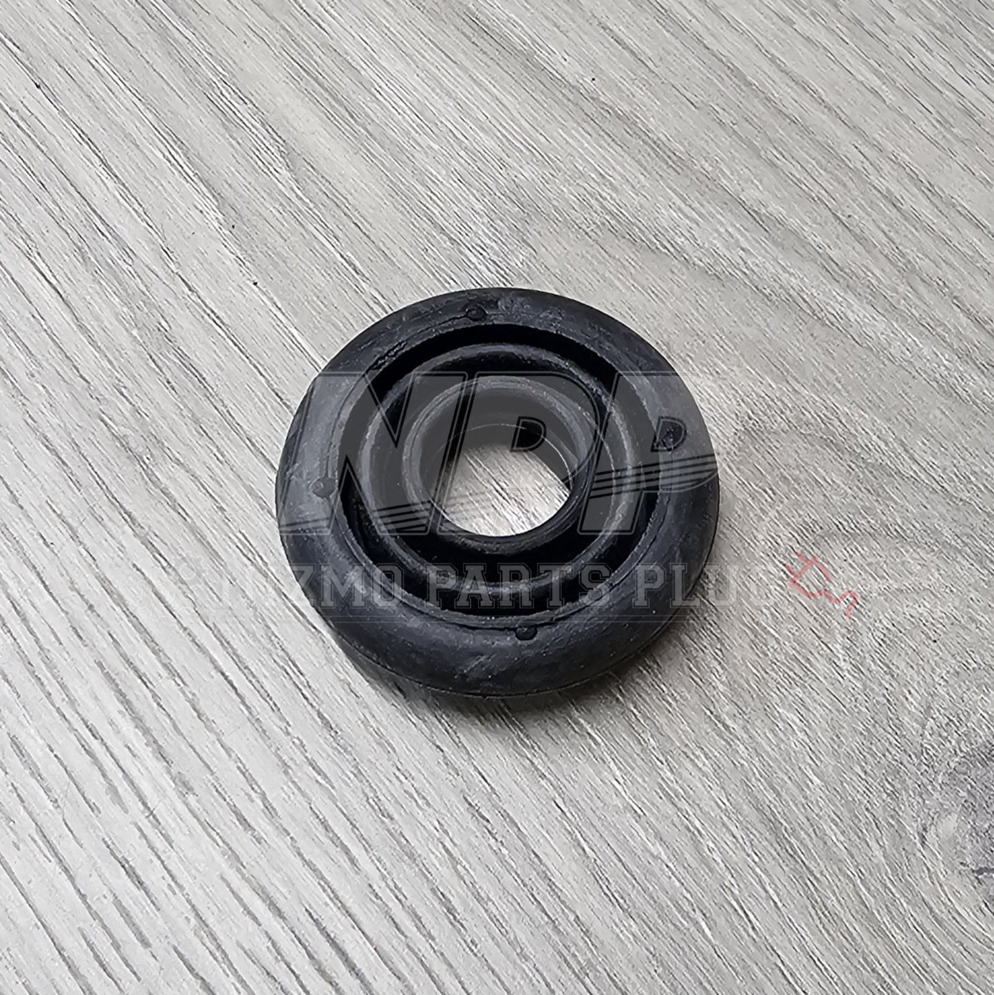 Nissan R33/34 Skyline A/C Line Firewall Grommet - NizmoPartsPlug