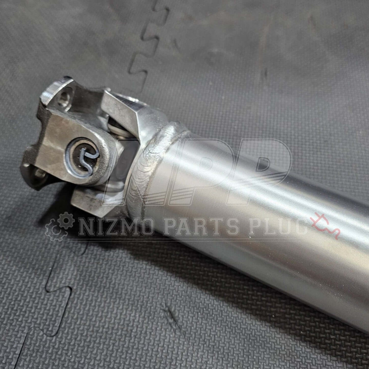 Nissan R34 Skyline GTT Performance 1 Piece DriveShaft Assembly - NizmoPartsPlug