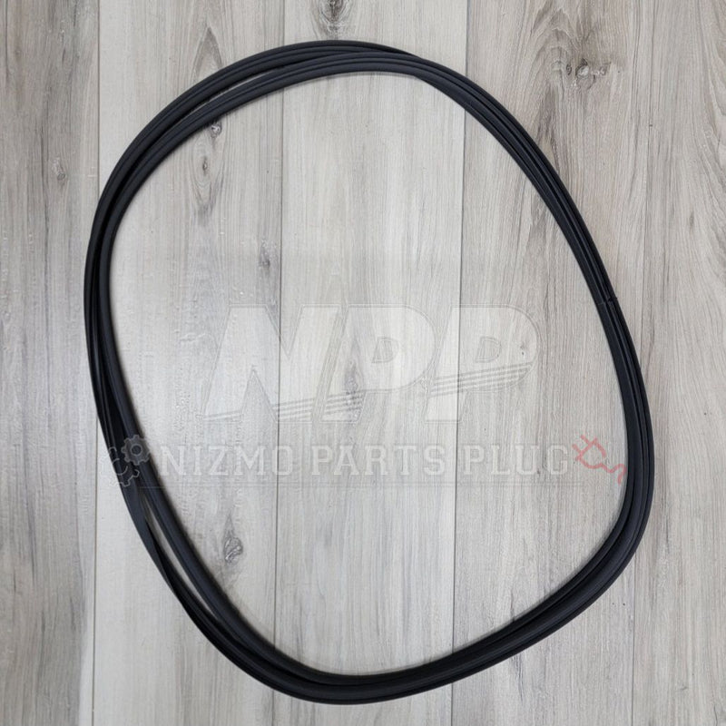 Load image into Gallery viewer, Nissan S15 Silvia Rear Windshield Seal Molding - NizmoPartsPlug