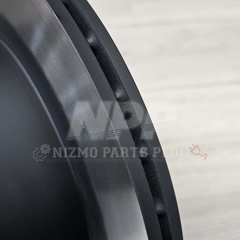 Load image into Gallery viewer, Nissan R34 Skyline GTT OEM Rear Brake Rotor Assembly - NizmoPartsPlug