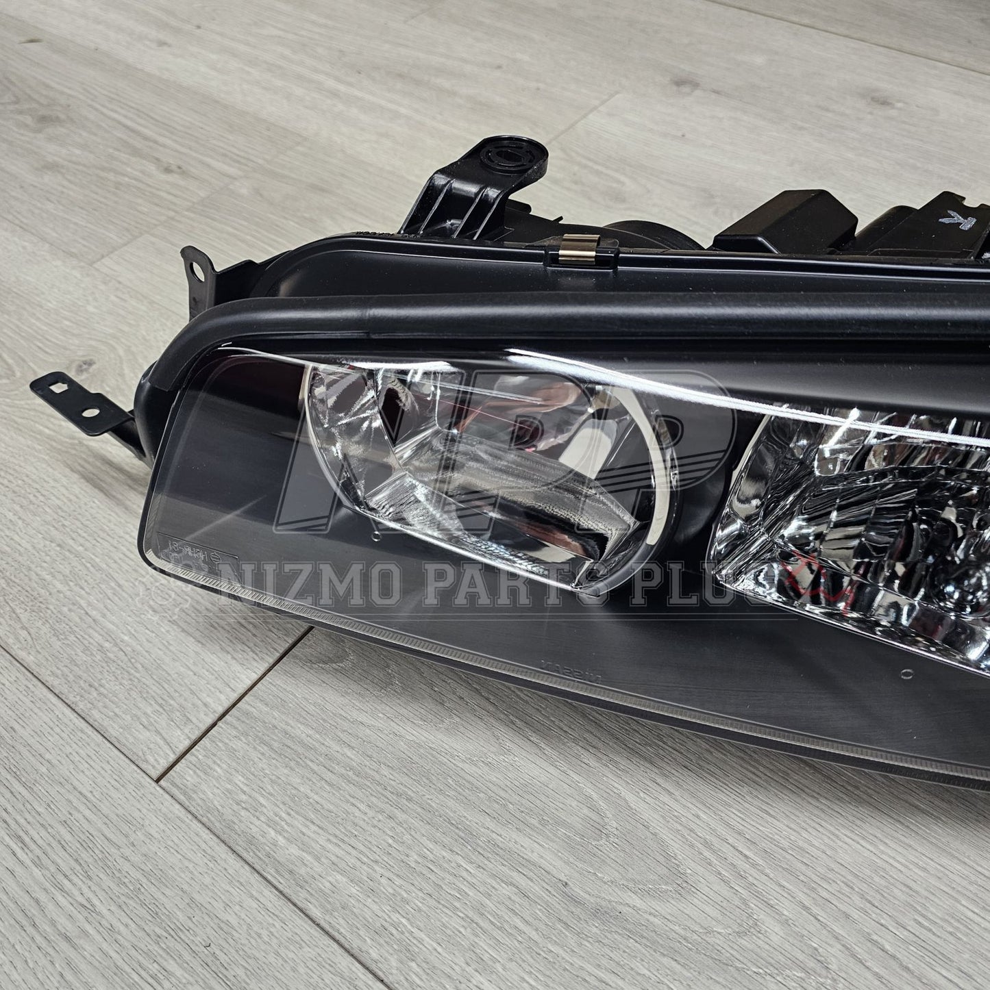 Nissan R34 Skyline Headlight Assembly LH (Halogen) - NizmoPartsPlug