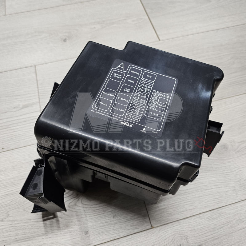 Load image into Gallery viewer, Nissan S14/15 Silvia Fuse Box Assembly Engine Room Complete - NizmoPartsPlug