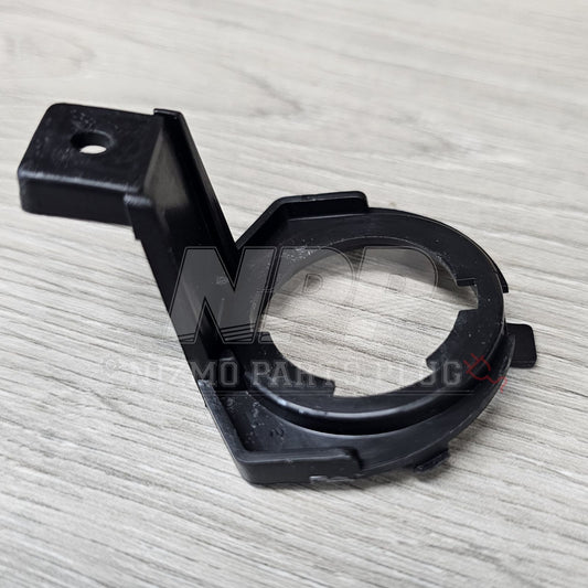 Nissan R33 Skyline Rear Taillight Light Socket & Cover - NizmoPartsPlug