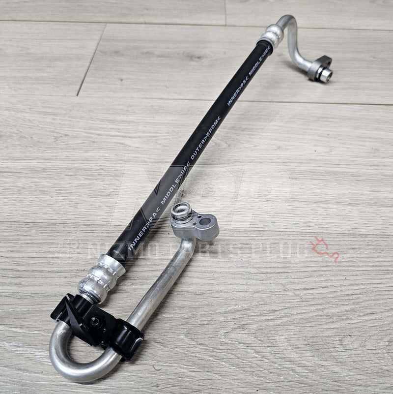 Load image into Gallery viewer, Nissan R34 Skyline GTR High-Pressure AC Hose Assembly - NizmoPartsPlug