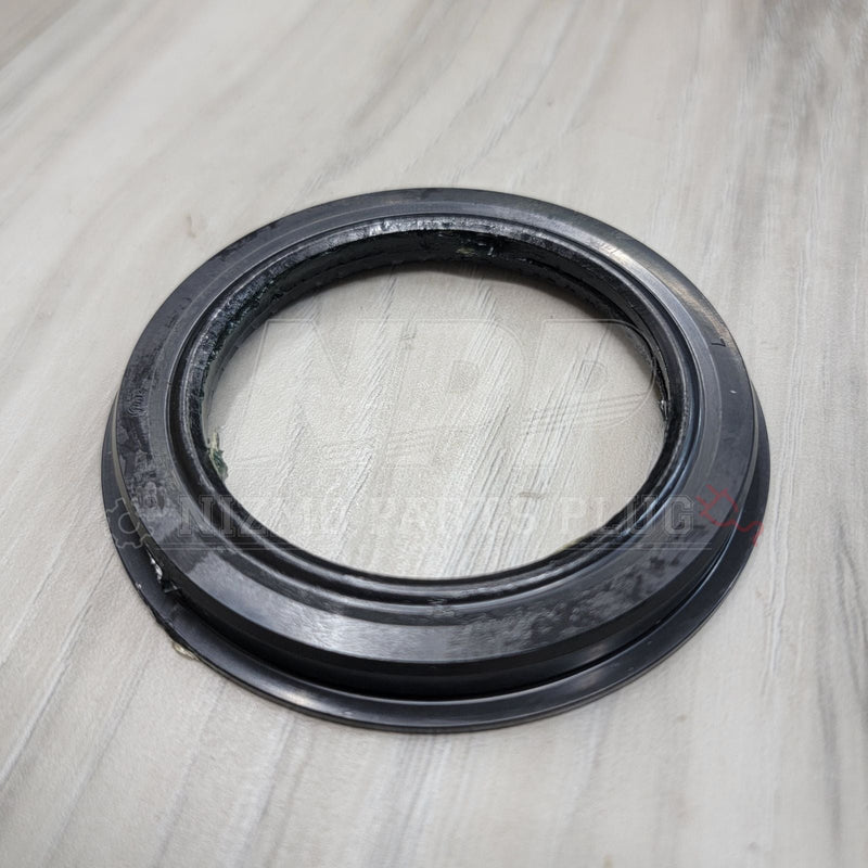 ギャラリービューアに画像をロードする, 1990-1993 Nissan Homy / Caravan Front Axle Grease Seal (4WD)