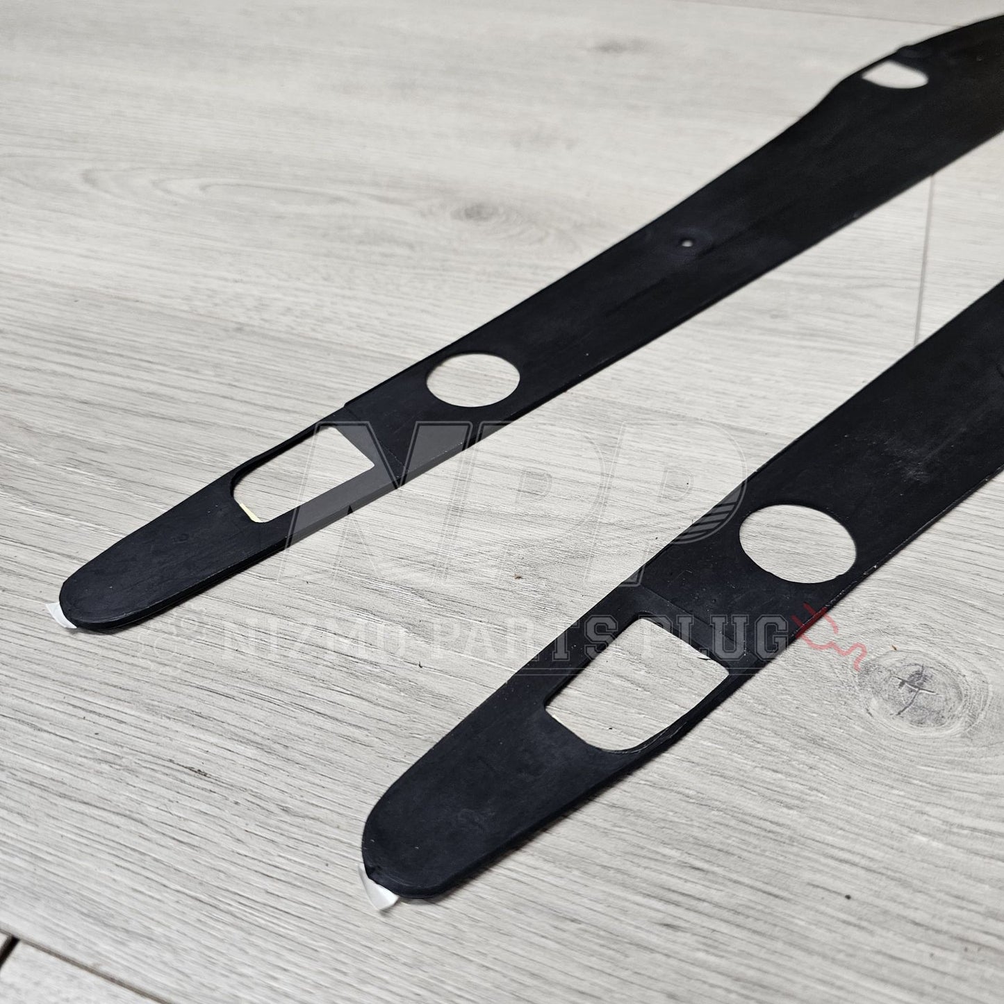 Nissan R33 Skyline Rear Air-Spoiler Wing Gasket Kit (RH & LH)