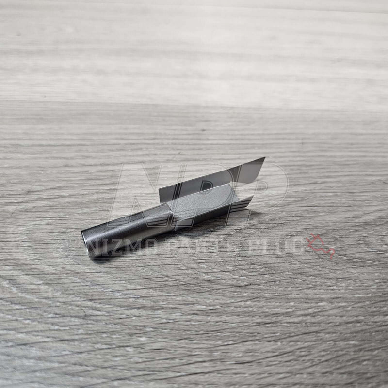 Load image into Gallery viewer, Nissan RWD 5-Speed Transmission Oil Gutter Case - NizmoPartsPlug