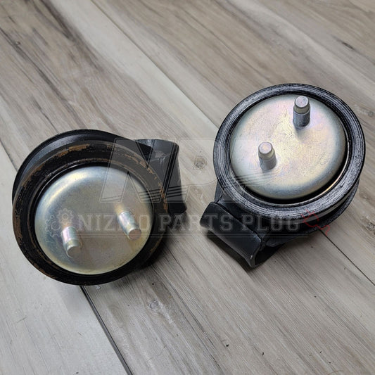 Nissan R33/34 Skyline RB25DET Nismo Engine Mount Kit - NizmoPartsPlug