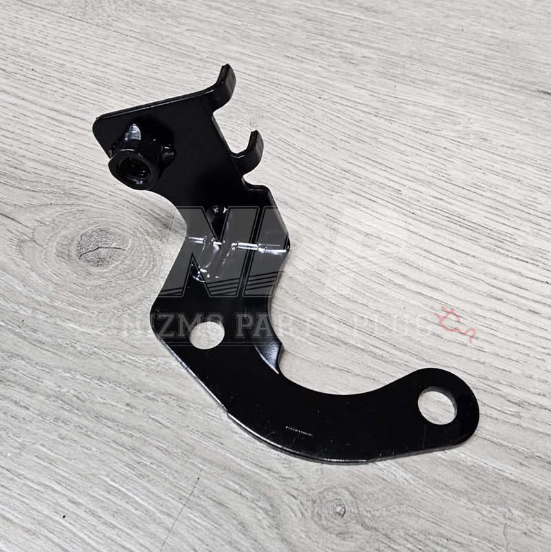 Load image into Gallery viewer, Nissan R33/34 Skyline GTR Rear LH Brake Hose Bracket - NizmoPartsPlug