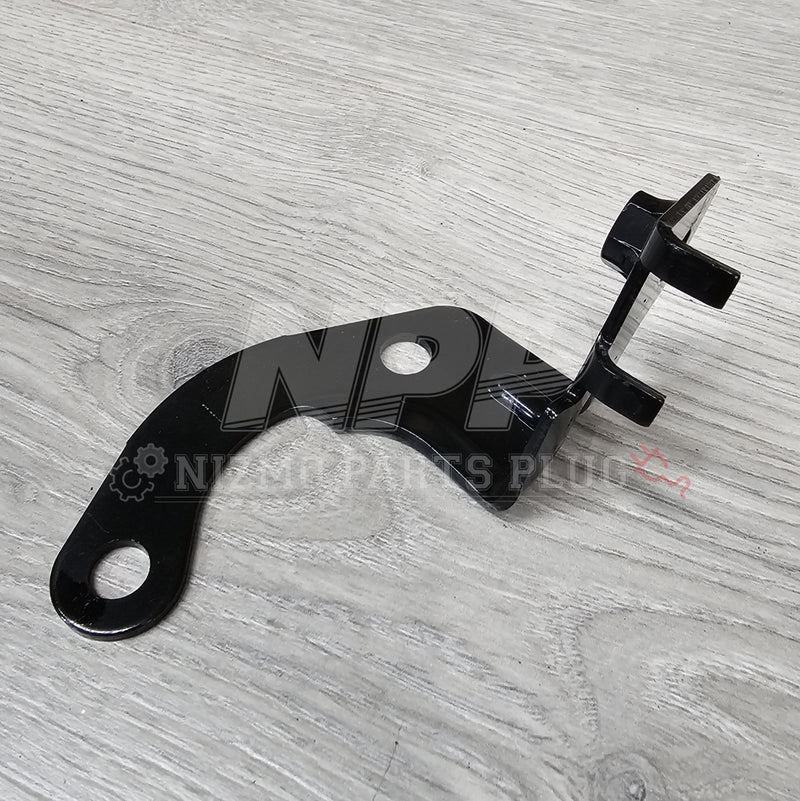 Load image into Gallery viewer, Nissan R33/34 Skyline GTR Rear RH Brake Hose Bracket - NizmoPartsPlug