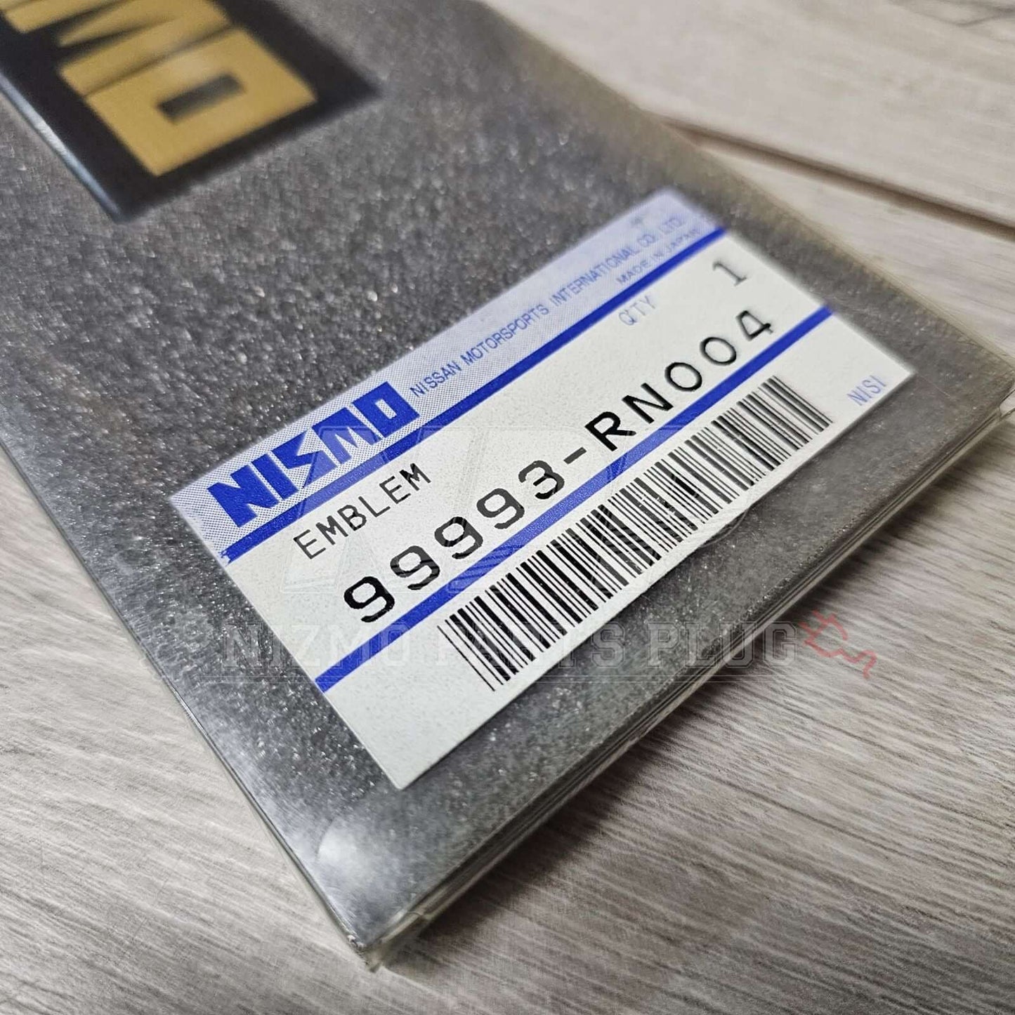 Nissan BCNR33 Skyline GT-R 400R Carbon Fiber Old Logo Nismo Emblem - NizmoPartsPlug