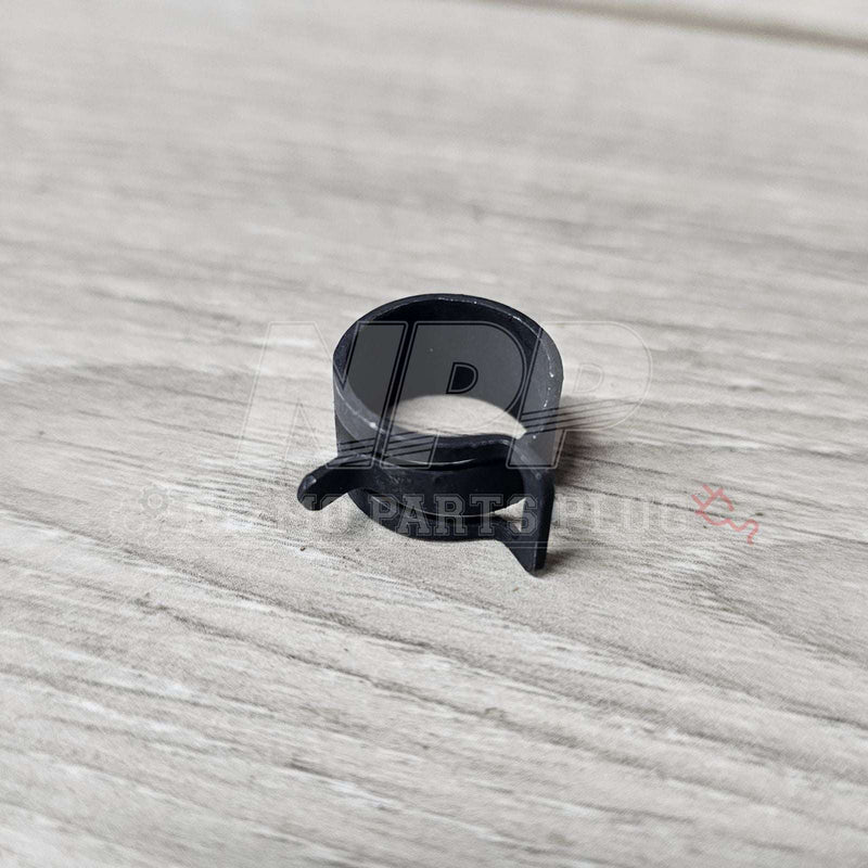 Load image into Gallery viewer, Nissan R34 GTR Turbo Water Outlet Hose B Clamp - NizmoPartsPlug