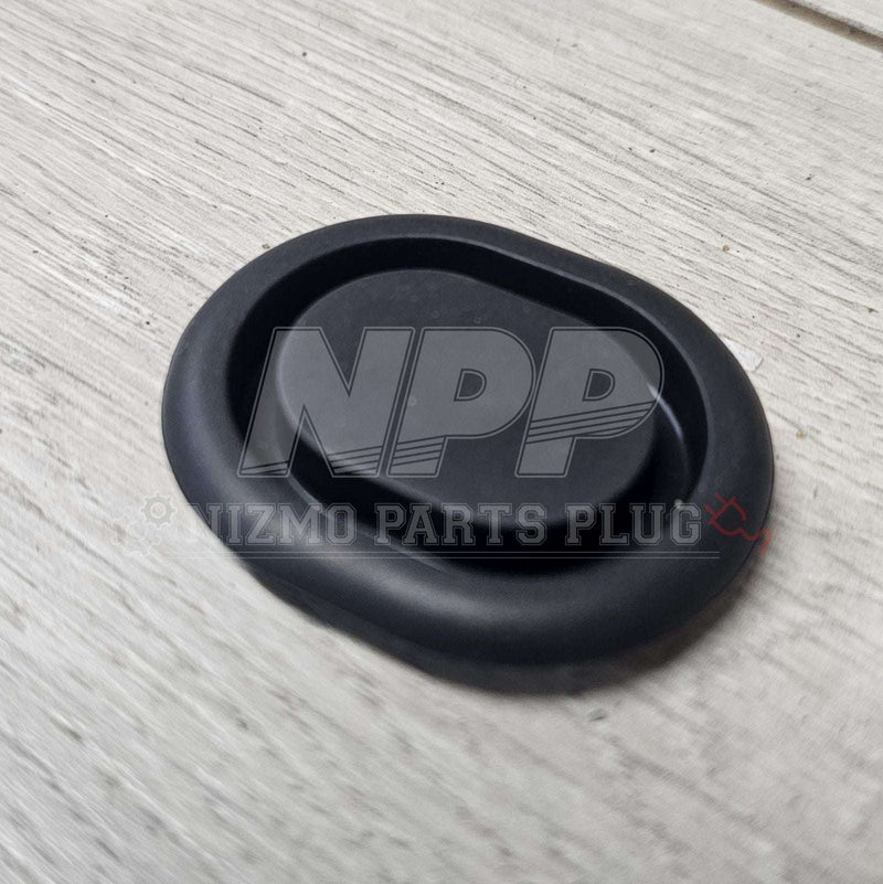 Load image into Gallery viewer, Nissan R32 Skyline/S15 Silvia A/C Drain Hose Grommet Plug - NizmoPartsPlug