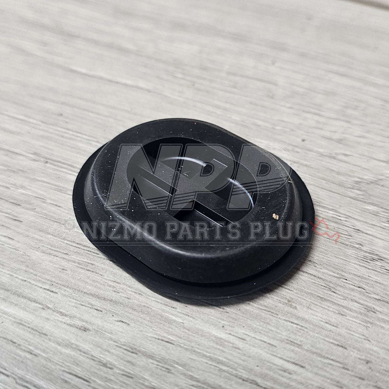 Load image into Gallery viewer, Nissan R32 Skyline/S15 Silvia A/C Drain Hose Grommet Plug - NizmoPartsPlug