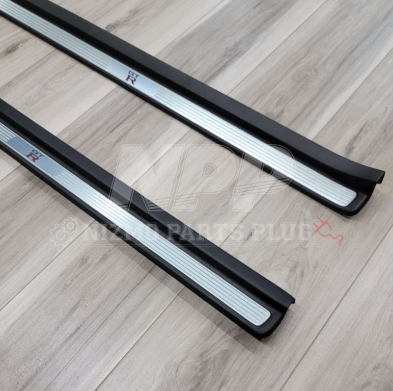 Load image into Gallery viewer, Nissan R34 Skyline GTR Interior Door Sill Cover Plate Set - NizmoPartsPlug