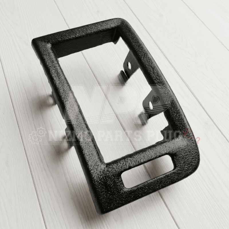 Load image into Gallery viewer, R34 Skyline Dashboard RH Vent Cover Mīrai Mamōru (Vent Cover)