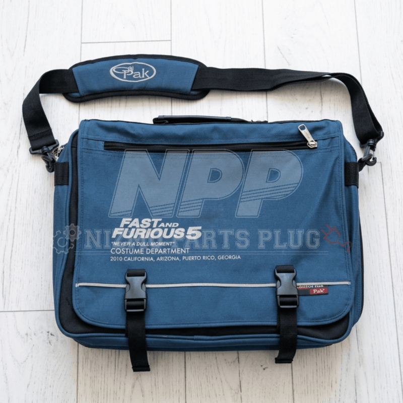 ギャラリービューアに画像をロードする, Rare Original Fast & Furious 5 Crew Messenger Bag - Costume Dept Production Prop (2010) " Never a Dull Moment"