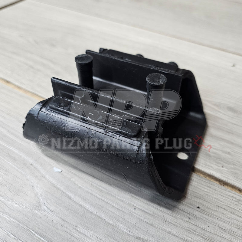 Load image into Gallery viewer, Nissan 34 Skyline GT GTT Transmission Mount (RWD Models) - NizmoPartsPlug