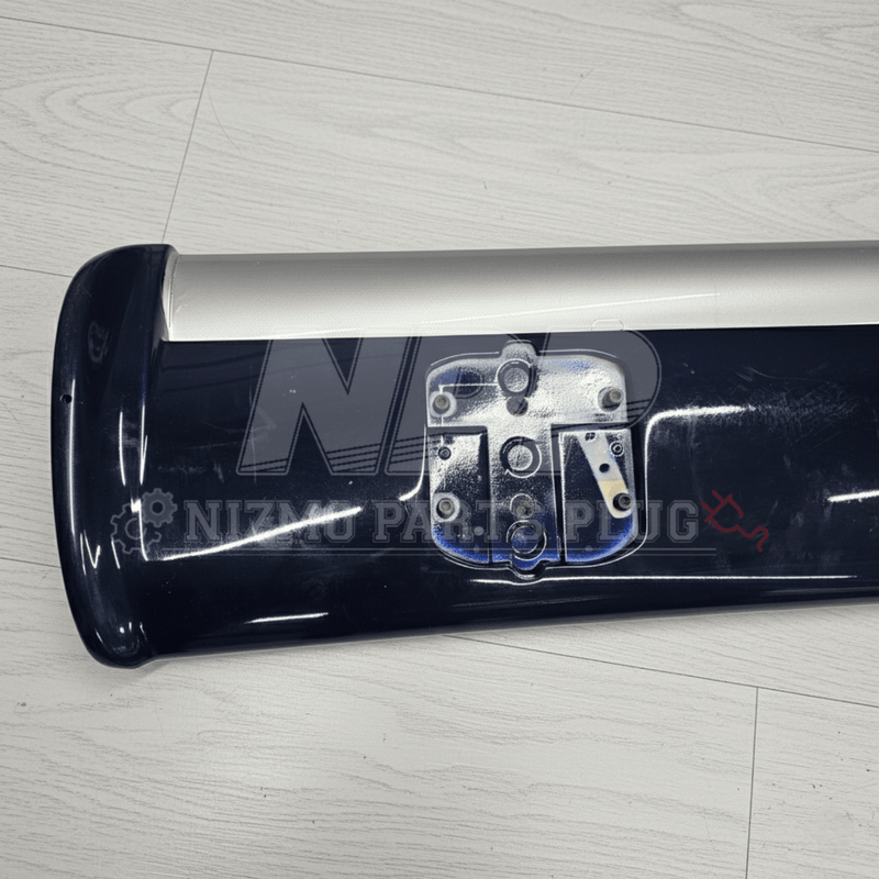 ギャラリービューアに画像をロードする, NISSAN BNR34 GTR REAR AIR SPOILER ASSEMBLY