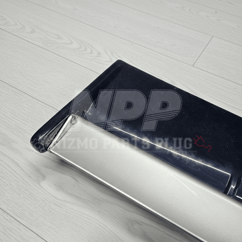 ギャラリービューアに画像をロードする, NISSAN BNR34 GTR REAR AIR SPOILER ASSEMBLY