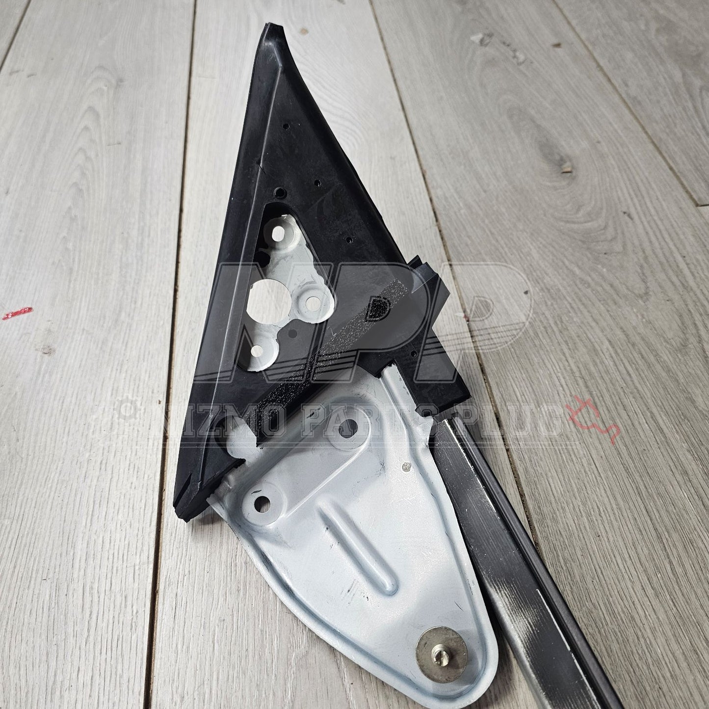 Nissan R33 Skyline Coupe RH Mirror Molding Rail Assembly - NizmoPartsPlug
