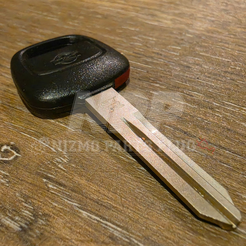 Cargue la imagen en el visor de la galería, Llave en blanco para Nissan R34 Skyline S15 Silvia (sin transpondedor)