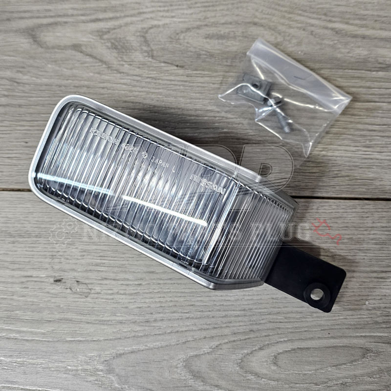 Load image into Gallery viewer, Nissan R34 Skyline Reverse Back-Up Lamp Assembly LH - NizmoPartsPlug