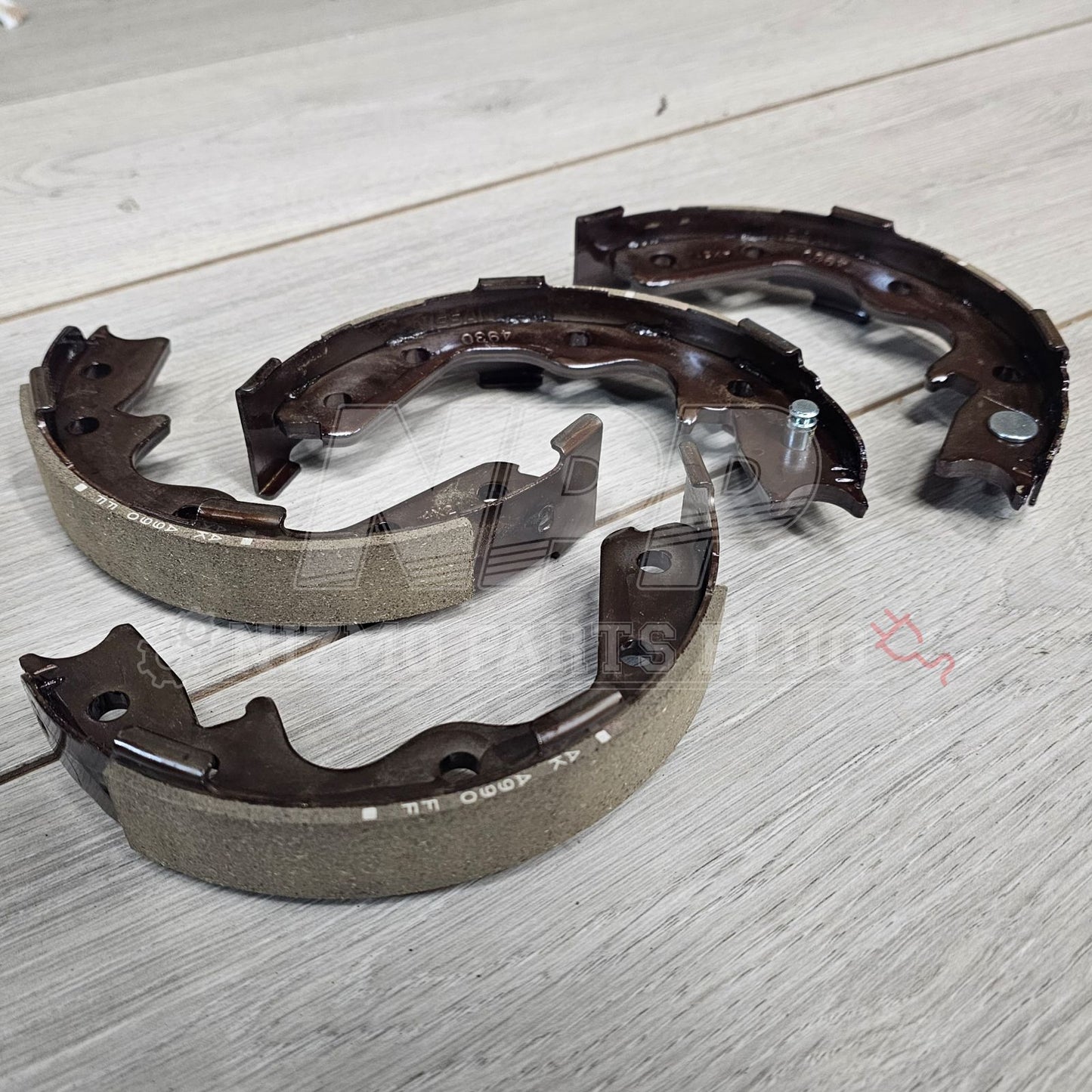 Nissan Pitwork R32/33/34 Skyline GTR Rear Brake Shoe Set - NizmoPartsPlug